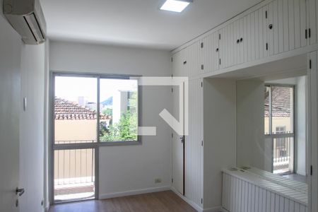 Apartamento para alugar com 50m², 1 quarto e 1 vaga Apartamento para alugar com 50m², 1 quarto e 1 vagaQuarto - Suíte