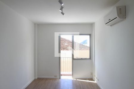 Apartamento para alugar com 50m², 1 quarto e 1 vaga Apartamento para alugar com 50m², 1 quarto e 1 vagaSala