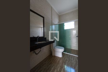 Casa para alugar com 196m², 3 quartos e 1 vaga Casa para alugar com 196m², 3 quartos e 1 vagaBanheiro suíte