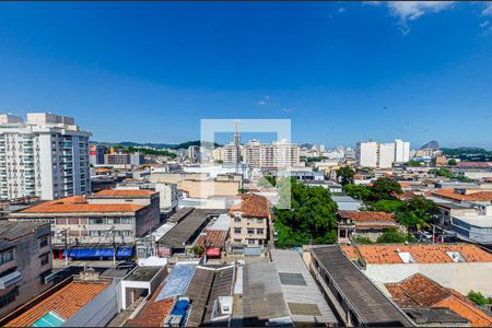 Vista do Quarto 1 de apartamento para alugar com 2 quartos, 60m² em Centro, Niterói