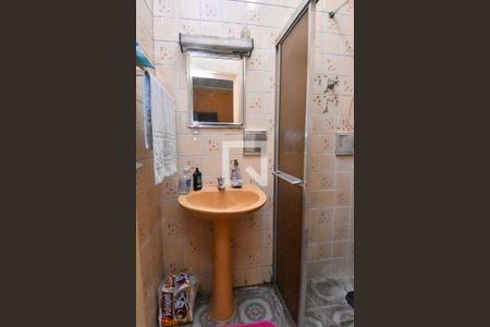 Casa à venda com 180m², 4 quartos e 1 vaga Casa à venda com 180m², 4 quartos e 1 vagaBanheiro 3