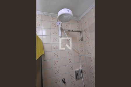 Casa à venda com 180m², 4 quartos e 1 vaga Casa à venda com 180m², 4 quartos e 1 vagaBanheiro