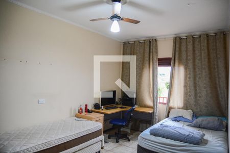 Casa à venda com 270m², 5 quartos e 2 vagasQuarto 1 - Suíte