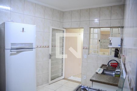 Casa à venda com 270m², 5 quartos e 2 vagasCozinha - Casa Fundos