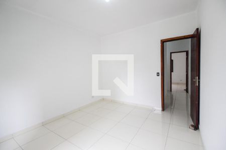 Quarto 1 de casa para alugar com 2 quartos, 180m² em Vila Bruna, São Paulo