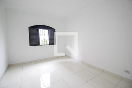 Quarto 1 de casa para alugar com 2 quartos, 180m² em Vila Bruna, São Paulo