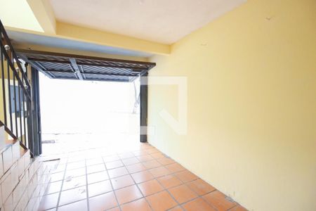 Casa para alugar com 180m², 2 quartos e 1 vaga Casa para alugar com 180m², 2 quartos e 1 vagaGaragem