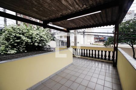 Varanda de casa para alugar com 2 quartos, 180m² em Vila Bruna, São Paulo