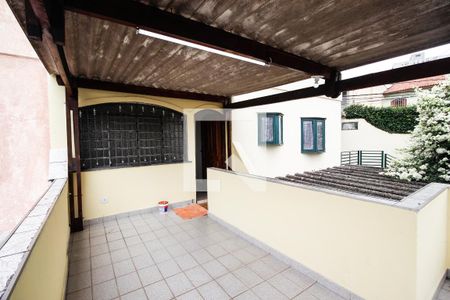 Varanda de casa para alugar com 2 quartos, 180m² em Vila Bruna, São Paulo