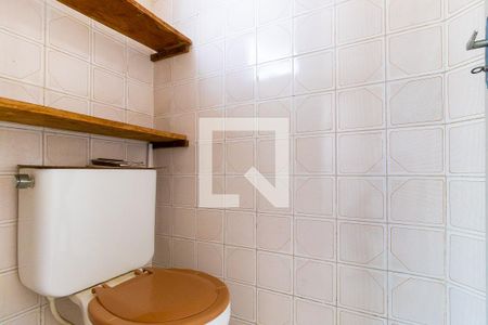 Apartamento à venda com 55m², 1 quarto e 1 vaga Apartamento à venda com 55m², 1 quarto e 1 vagaBanheiro de serviço