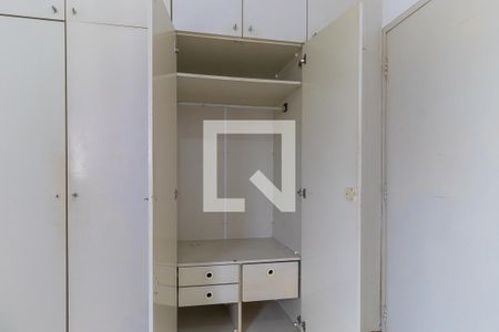 Quarto de apartamento à venda com 1 quarto, 55m² em Botafogo, Campinas