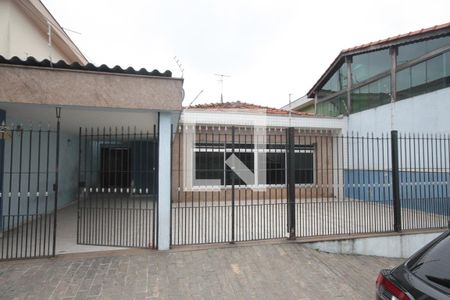 Casa à venda com 180m², 4 quartos e 3 vagasFachada