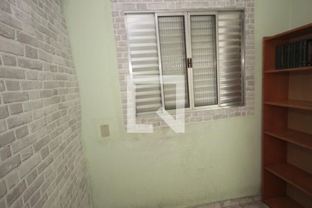 Casa à venda com 180m², 4 quartos e 3 vagasquarto de Seriço