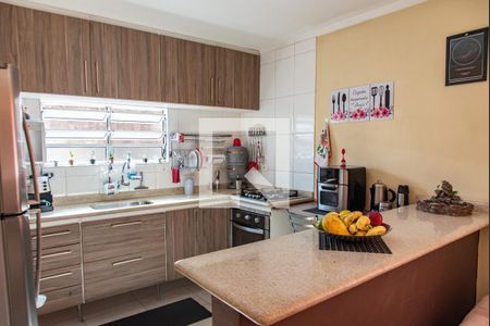 Casa à venda com 280m², 5 quartos e 6 vagasCozinha casa 1