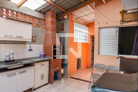 Casa à venda com 280m², 5 quartos e 6 vagasÁrea de serviço casa 1