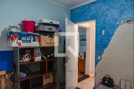 Casa à venda com 280m², 5 quartos e 6 vagasQuarto de serviço casa 2