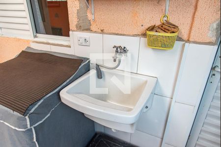 Casa à venda com 280m², 5 quartos e 6 vagasÁrea de serviço casa 1