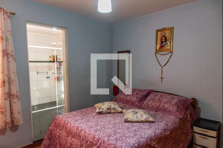 Casa à venda com 280m², 5 quartos e 6 vagasQuarto 2 casa 2