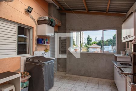 Casa à venda com 280m², 5 quartos e 6 vagasÁrea de serviço casa 1