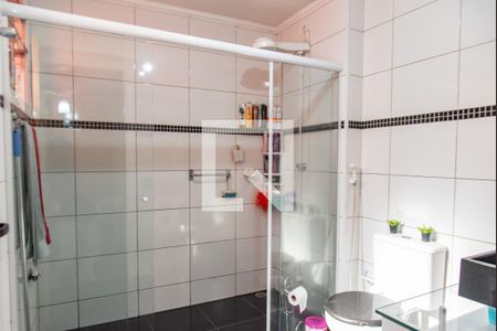 Casa à venda com 280m², 5 quartos e 6 vagasBanheiro casa 2