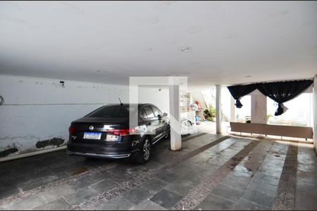 Casa à venda com 250m², 3 quartos e 8 vagasGaragem