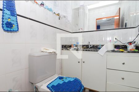 Casa à venda com 250m², 3 quartos e 8 vagasBanheiro Social