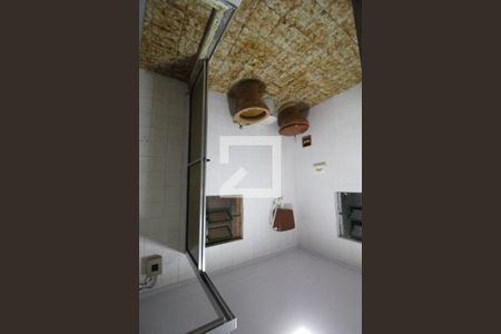 Casa à venda com 350m², 7 quartos e 5 vagasBanheiro