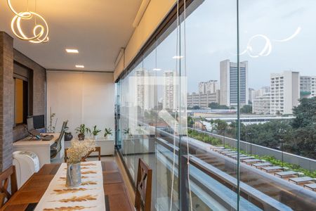Apartamento à venda com 87m², 2 quartos e 1 vagaSala