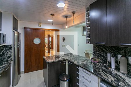 Casa à venda com 300m², 4 quartos e 2 vagasCozinha