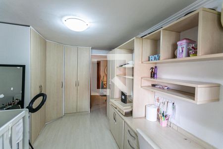 Casa à venda com 300m², 4 quartos e 2 vagasQuarto 2