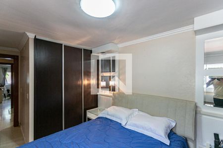 Casa à venda com 300m², 4 quartos e 2 vagasQuarto 4