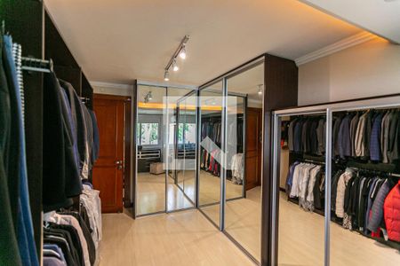 Casa à venda com 300m², 4 quartos e 2 vagasQuarto 1