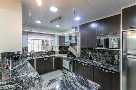 Casa à venda com 300m², 4 quartos e 2 vagasCozinha