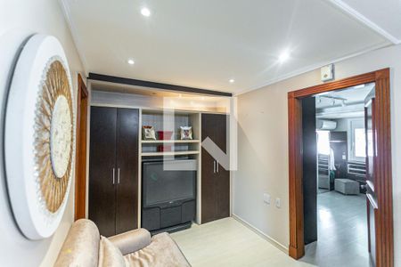 Sala de casa à venda com 4 quartos, 300m² em Vila Conceição, Porto Alegre