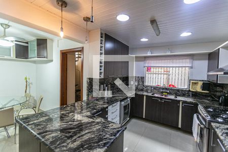 Casa à venda com 300m², 4 quartos e 2 vagasCozinha