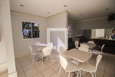 Apartamento à venda com 45m², 2 quartos e 1 vaga Apartamento à venda com 45m², 2 quartos e 1 vagaÁrea comum - Salão de festas