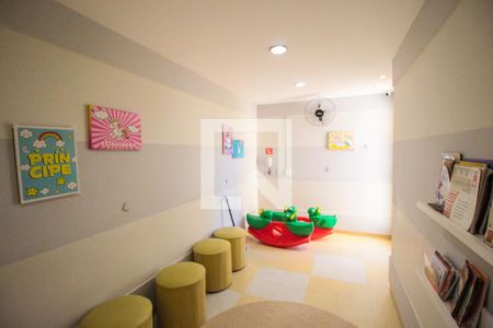 Apartamento à venda com 45m², 2 quartos e 1 vaga Apartamento à venda com 45m², 2 quartos e 1 vagaBrinquedoteca