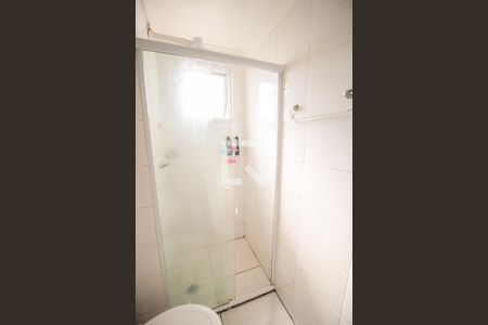 Apartamento à venda com 45m², 2 quartos e 1 vaga Apartamento à venda com 45m², 2 quartos e 1 vagaBanheiro