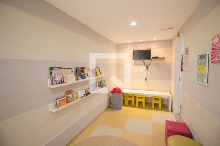 Apartamento à venda com 45m², 2 quartos e 1 vaga Apartamento à venda com 45m², 2 quartos e 1 vagaBrinquedoteca