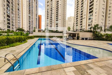 Apartamento para alugar com 74m², 3 quartos e 1 vaga Apartamento para alugar com 74m², 3 quartos e 1 vagaÁrea Comum - Piscina
