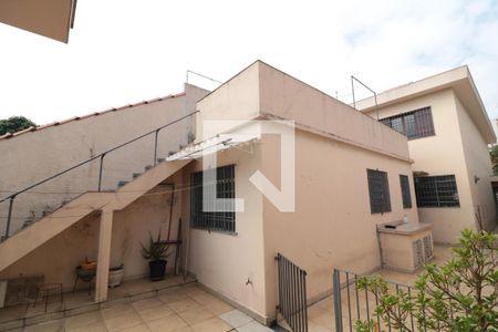 Casa à venda com 200m², 3 quartos e 2 vagasQuintal