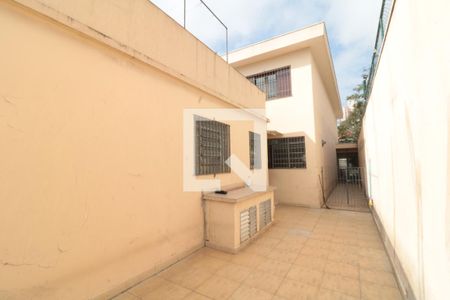 Casa à venda com 200m², 3 quartos e 2 vagasQuintal