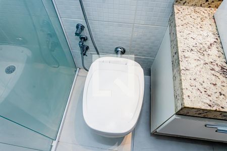 Casa à venda com 289m², 4 quartos e 4 vagasBanheiro suite 3