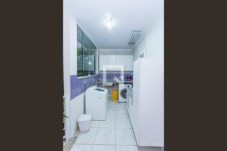 Casa à venda com 289m², 4 quartos e 4 vagasÁrea de Serviço