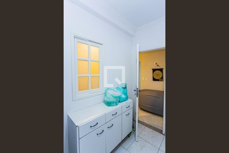 Casa à venda com 289m², 4 quartos e 4 vagasQuarto de Serviço