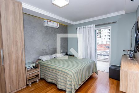 Casa à venda com 289m², 4 quartos e 4 vagasSuite 2