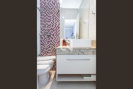 Casa à venda com 289m², 4 quartos e 4 vagasBanheiro suite 4