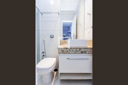 Casa à venda com 289m², 4 quartos e 4 vagasBanheiro suite 3