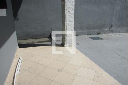 Casa para alugar com 160m², 2 quartos e 4 vagasHall