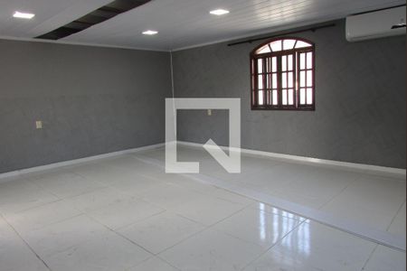 Casa para alugar com 160m², 2 quartos e 4 vagasEscritório